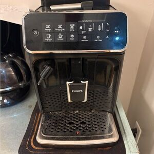 Philips Espresso Maker in Black and Silver